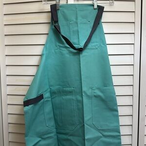 Hedley & Bennett Mint modern Apron
